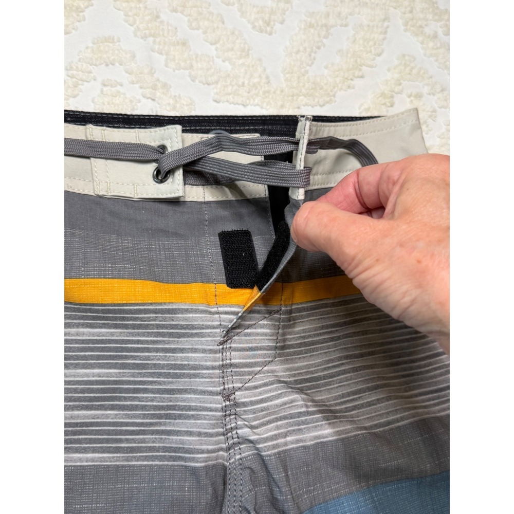 Hang Ten Striped Colorblock Board Shorts Blue Grey Yellow Size S 7/8 Swim Trunks - Picture 9 of 16
